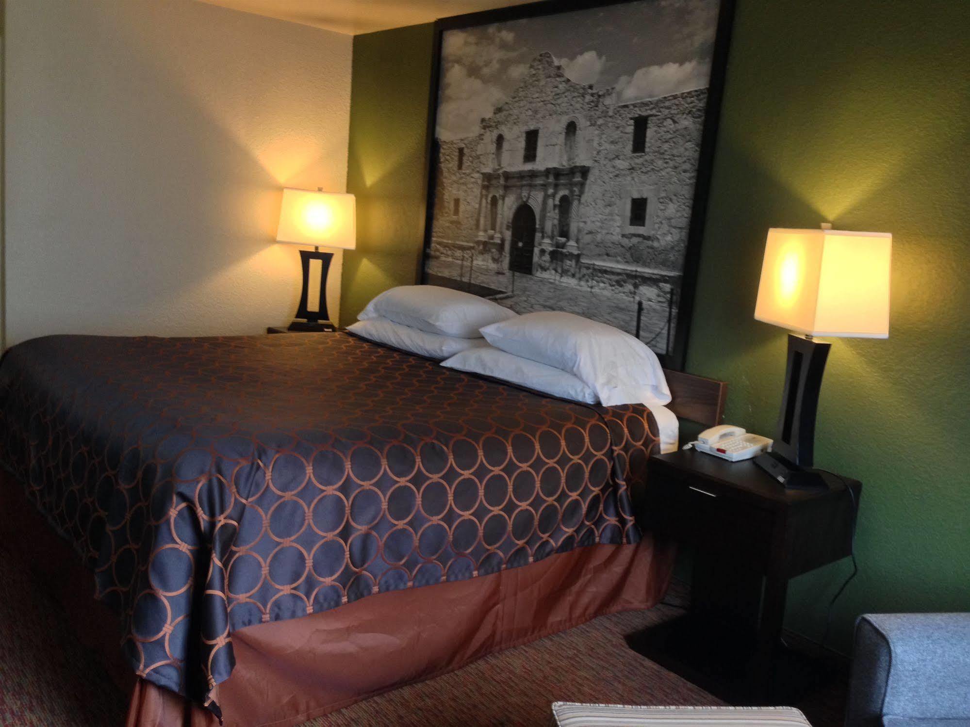 Surestay Plus By Best Western San Antonio Airport Kültér fotó